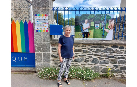 Catherine à l'honneur en grand format sur l'école de PLEGUIEN.